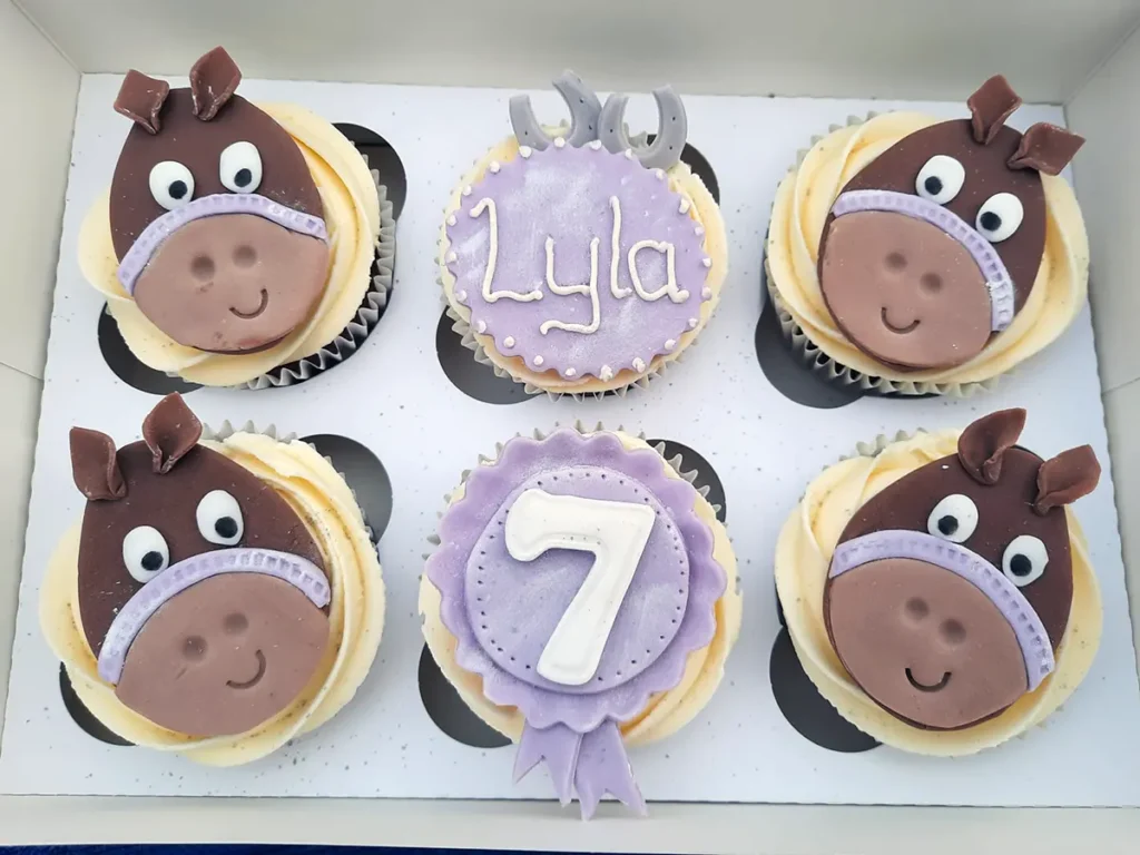 Horse Cupcakes | Thelwall Bakehouse